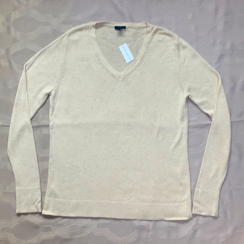 NWT: Ann Taylor V-Neck Sweater